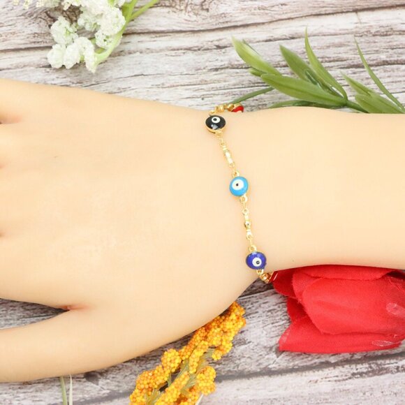 "Trendy Bracelet for Girls & Women – Cute, Adjustable & Gift-Ready | MLCRC1626 - Picture 10 of 10